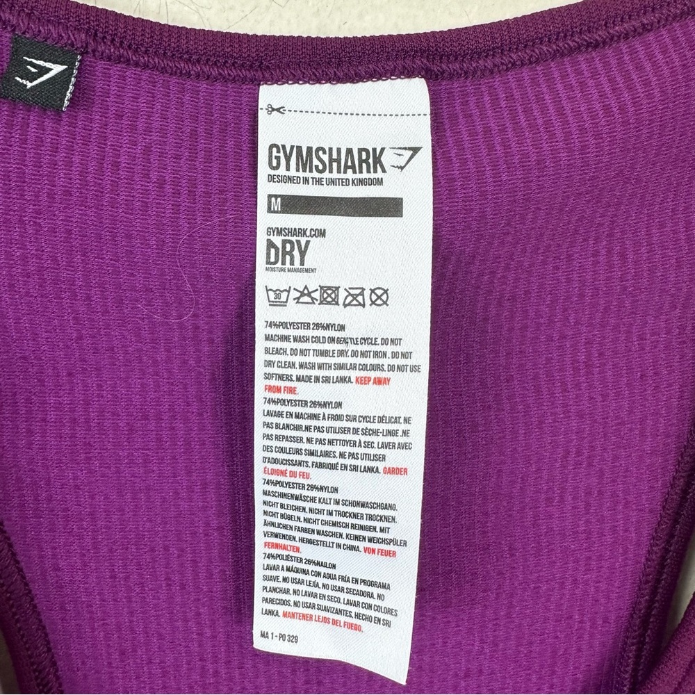 GYMSHARK LIGHTWEIGHT SEAMLESS VEST DEEP MAGENTA - Picture 8 of 10